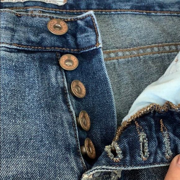 Free People Distressed Jean Shorts Size 24 - Picture 5 of 6